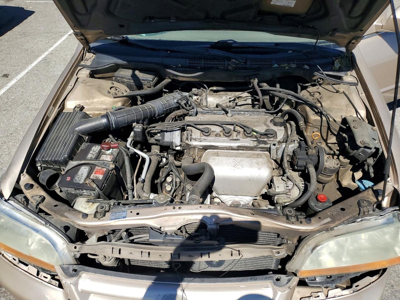 2002 HONDA ACCORD LX photo 11