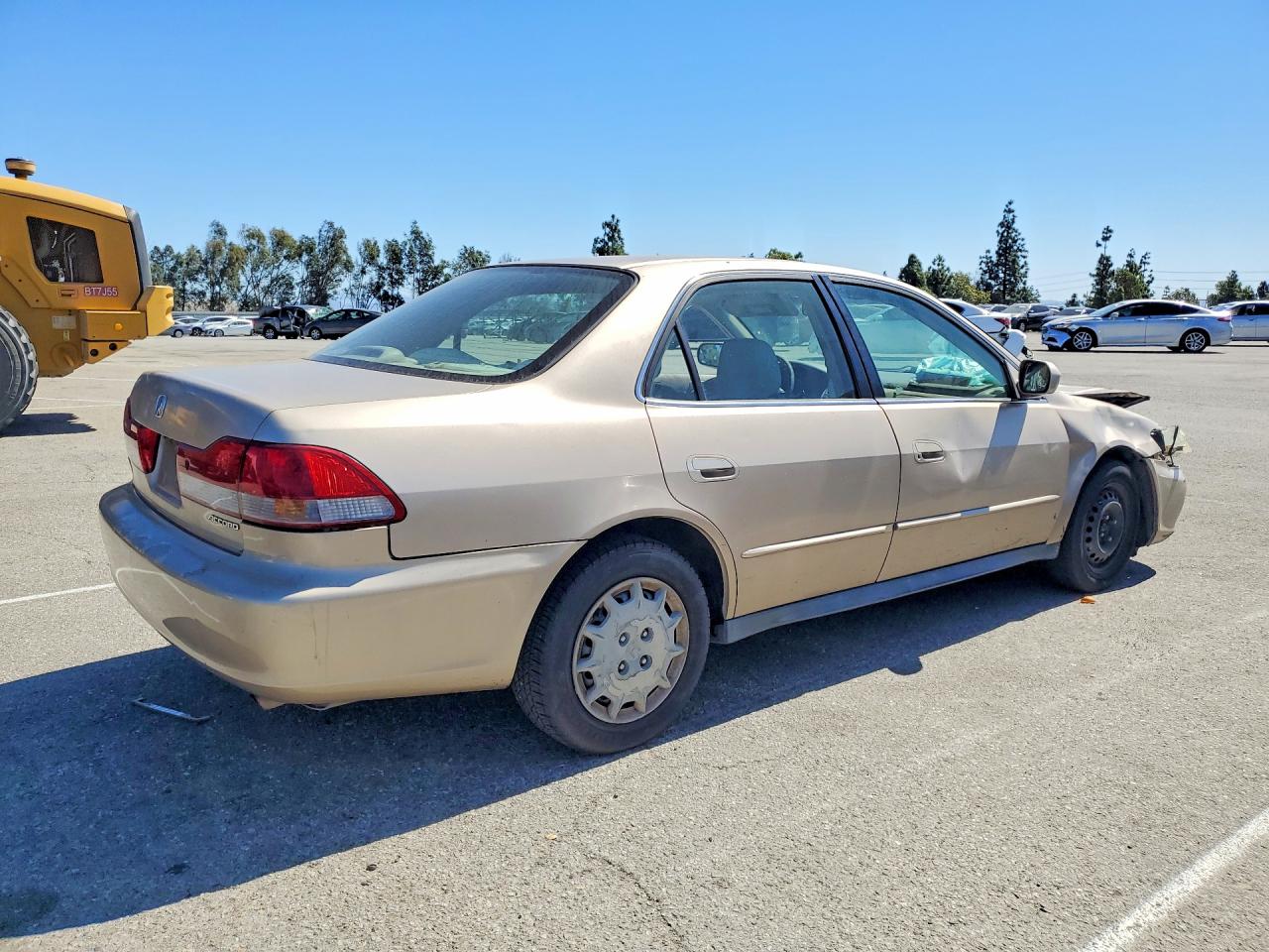 2002 HONDA ACCORD LX photo 3