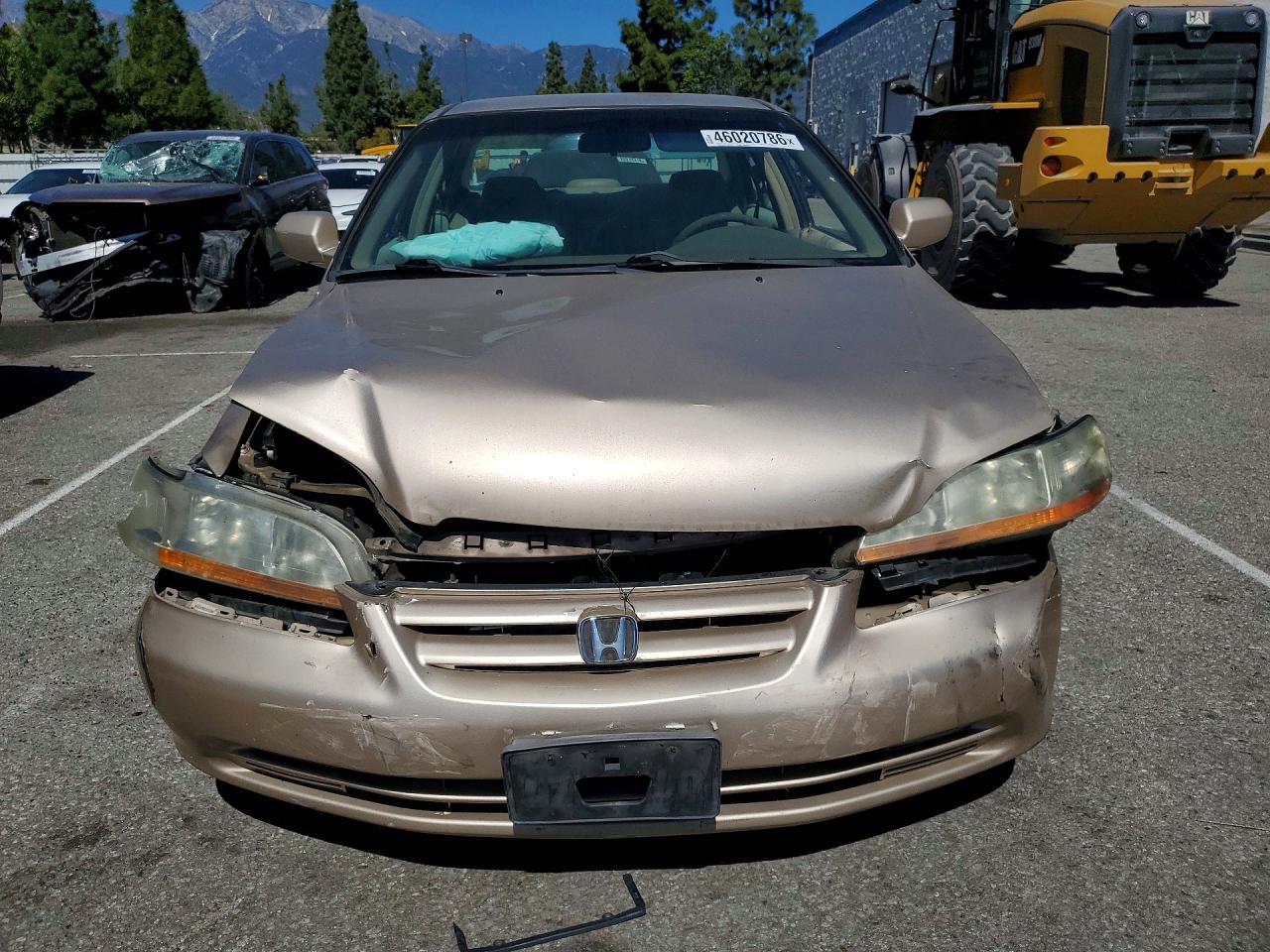 2002 HONDA ACCORD LX photo 5