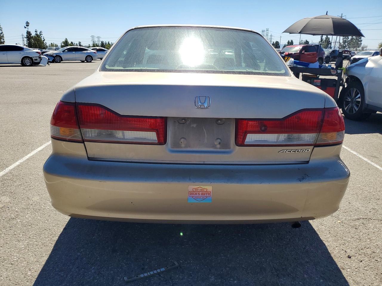2002 HONDA ACCORD LX photo 6