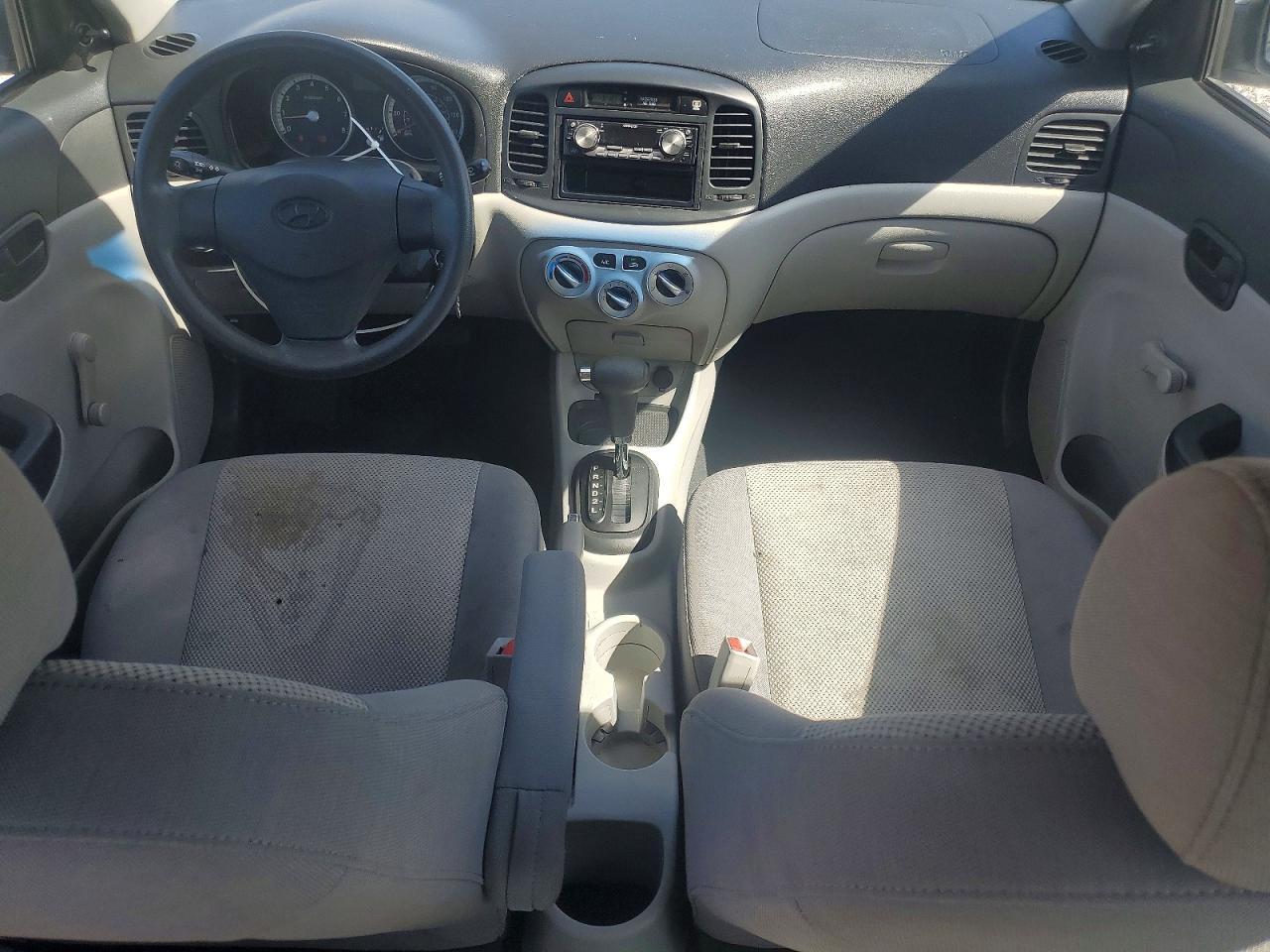 2009 HYUNDAI ACCENT GLS photo 8