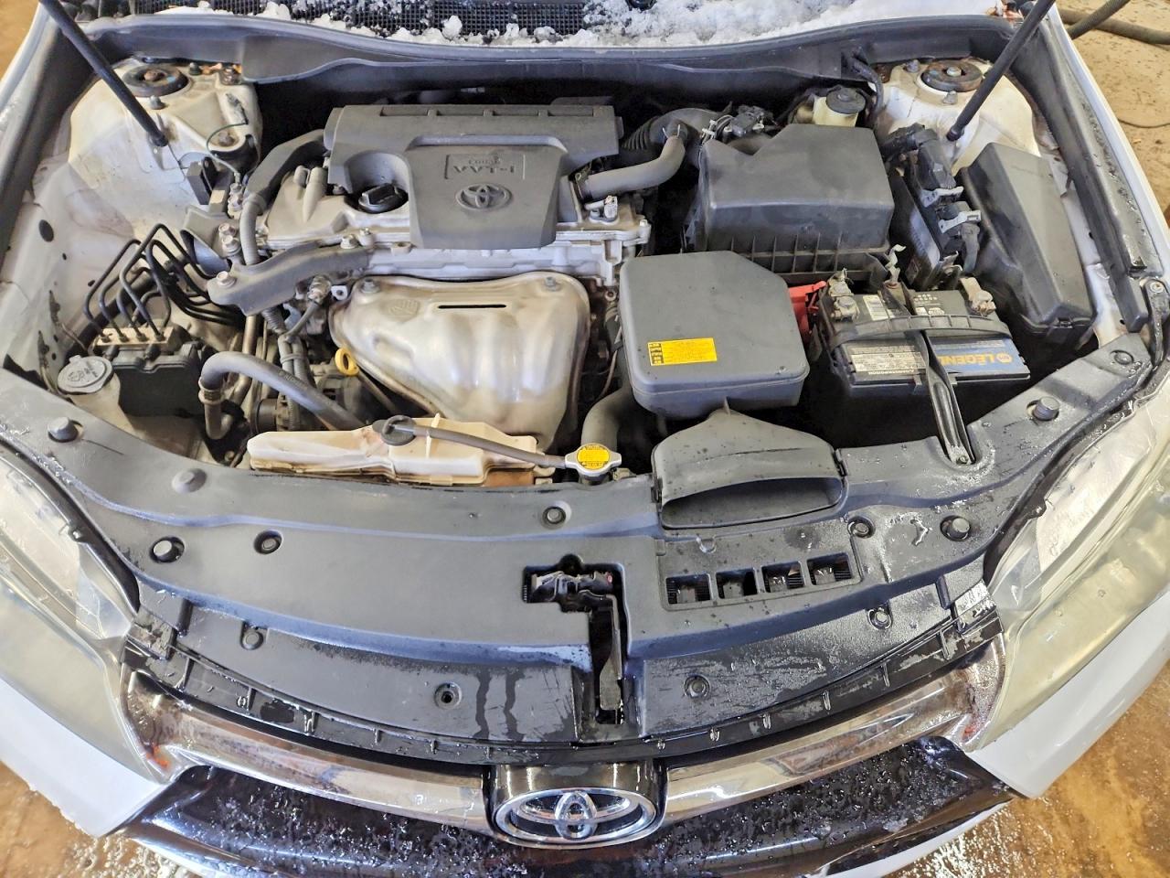 2015 TOYOTA CAMRY XSE photo 21