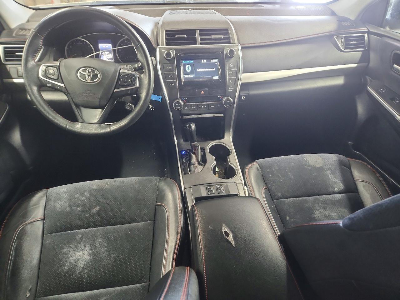 2015 TOYOTA CAMRY XSE photo 15