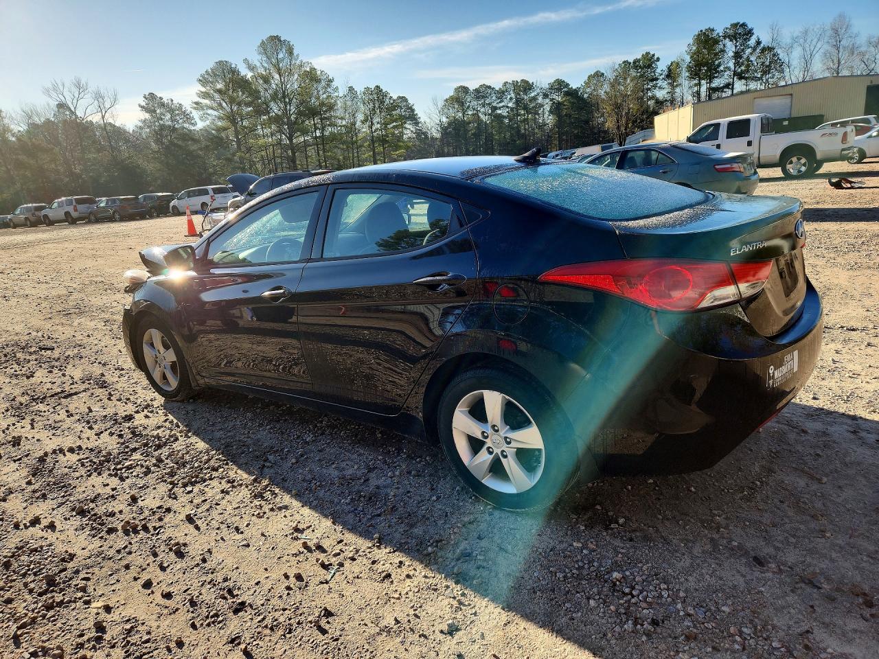 2013 HYUNDAI ELANTRA GLS photo 3