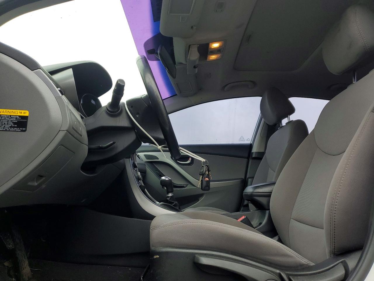 2014 HYUNDAI ELANTRA SE photo 7