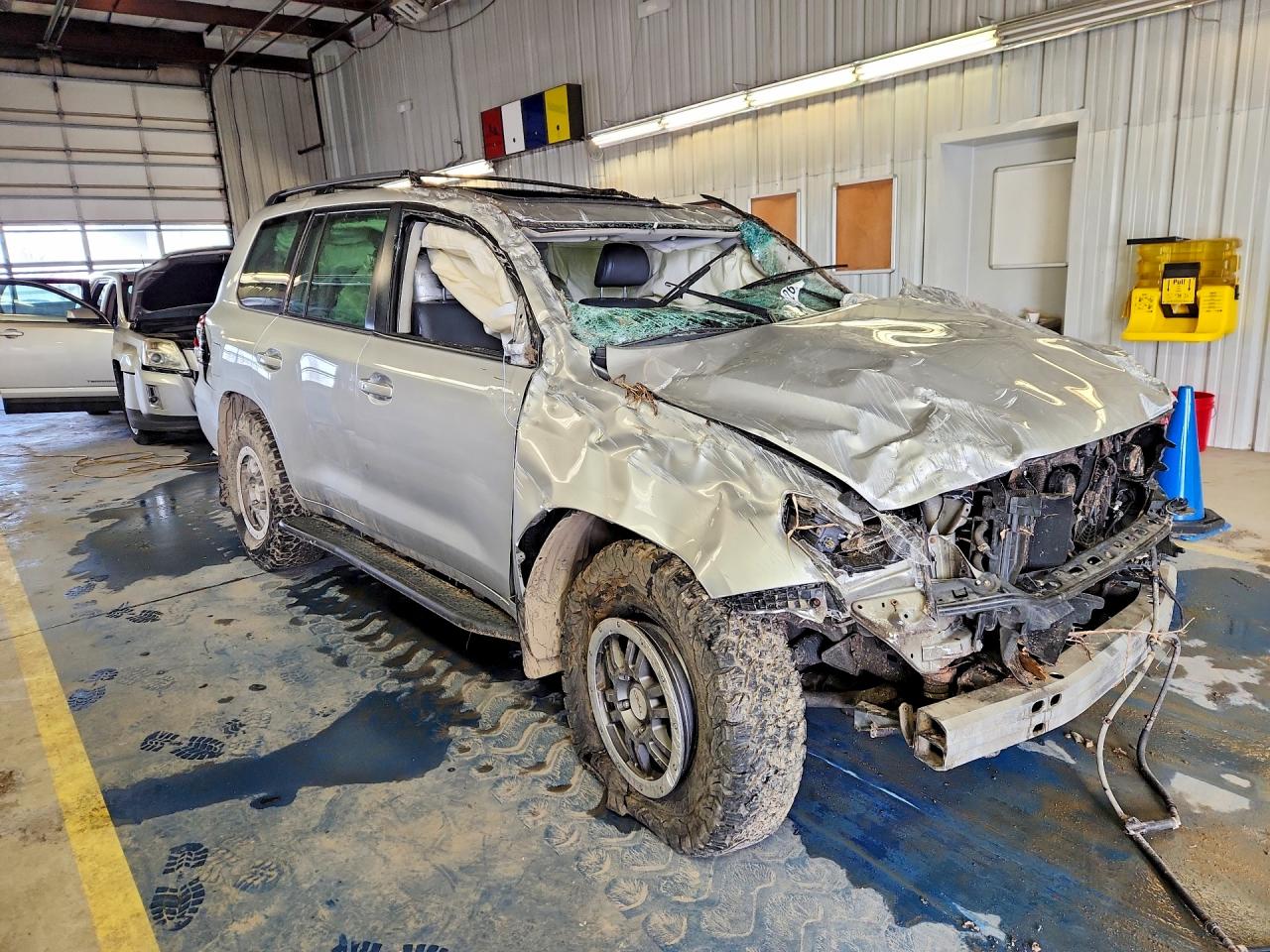 2008 TOYOTA LAND CRUISER BASE photo 7