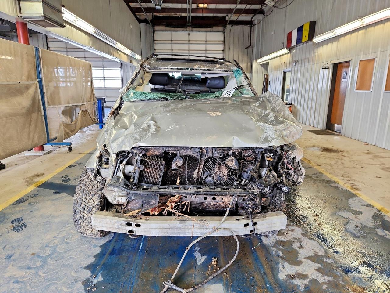 2008 TOYOTA LAND CRUISER BASE photo 9