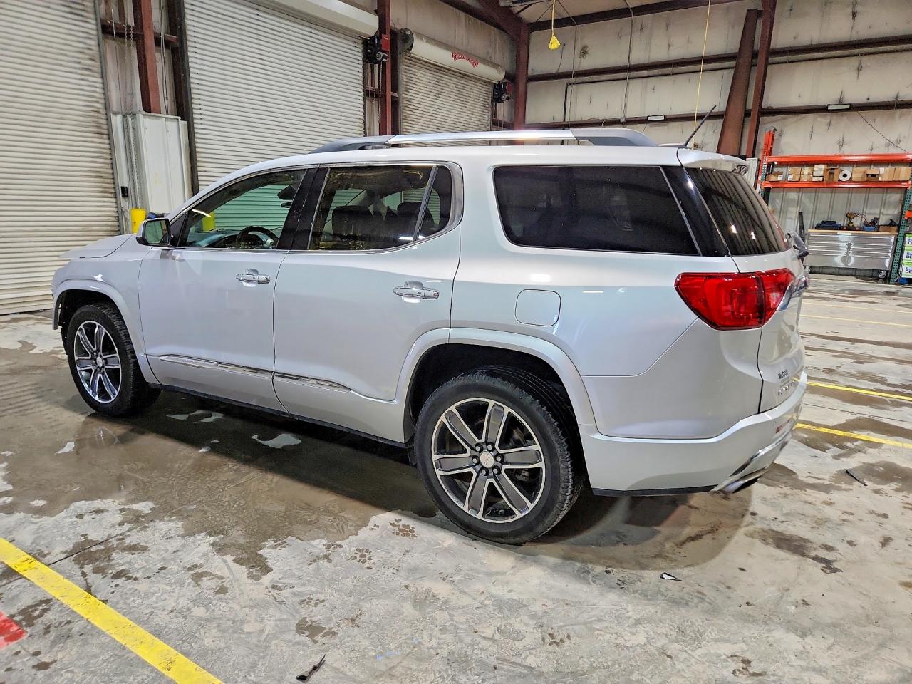 2017 GMC ACADIA DENALI photo 3
