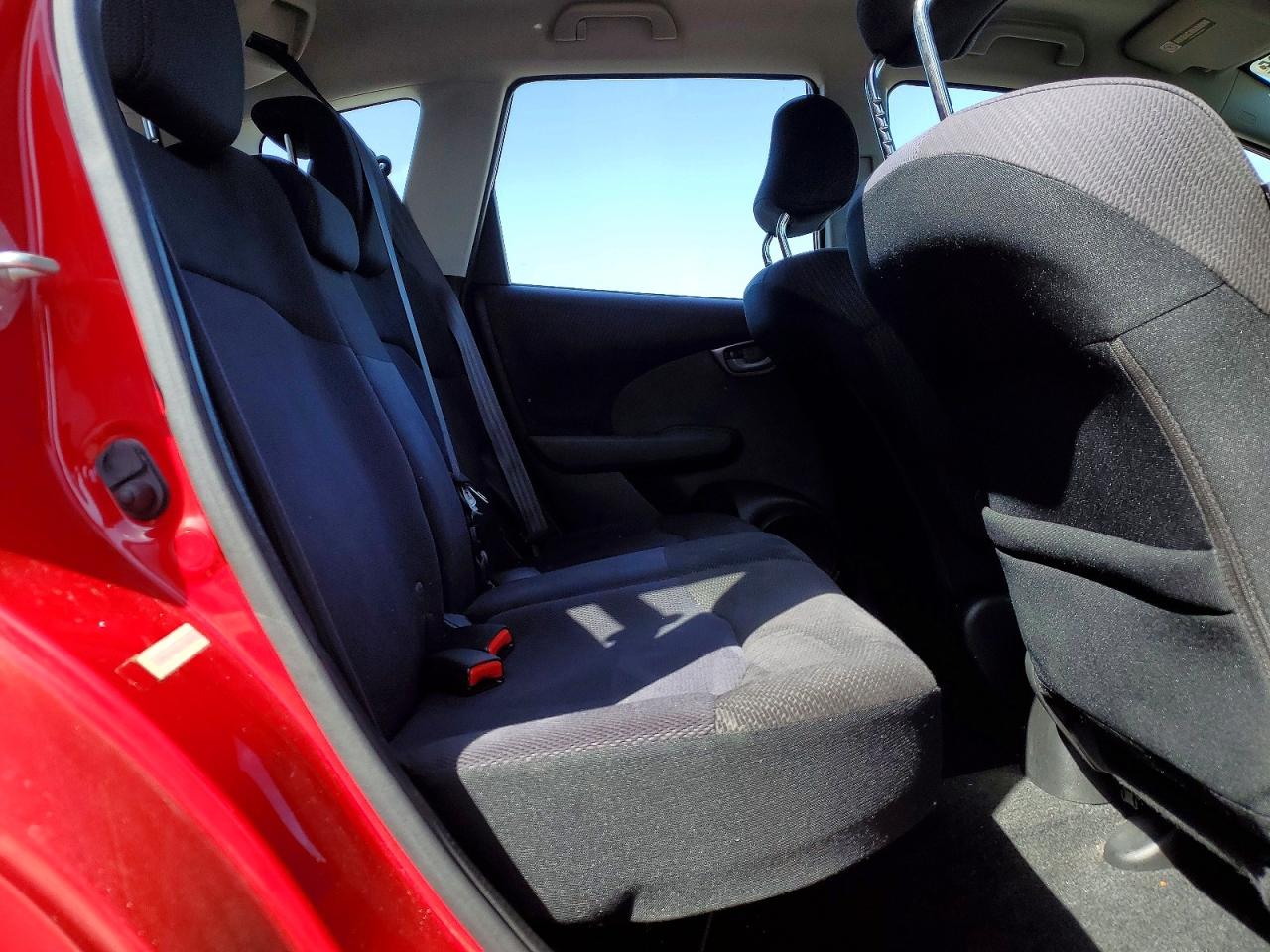 2013 HONDA FIT SPORT photo 28