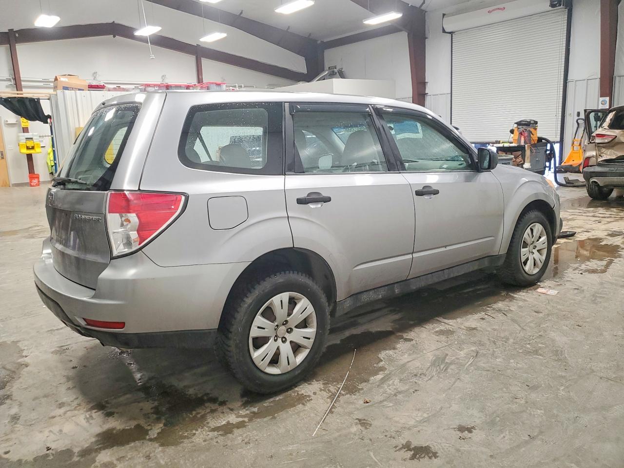 2009 SUBARU FORESTER 2.5X photo 3