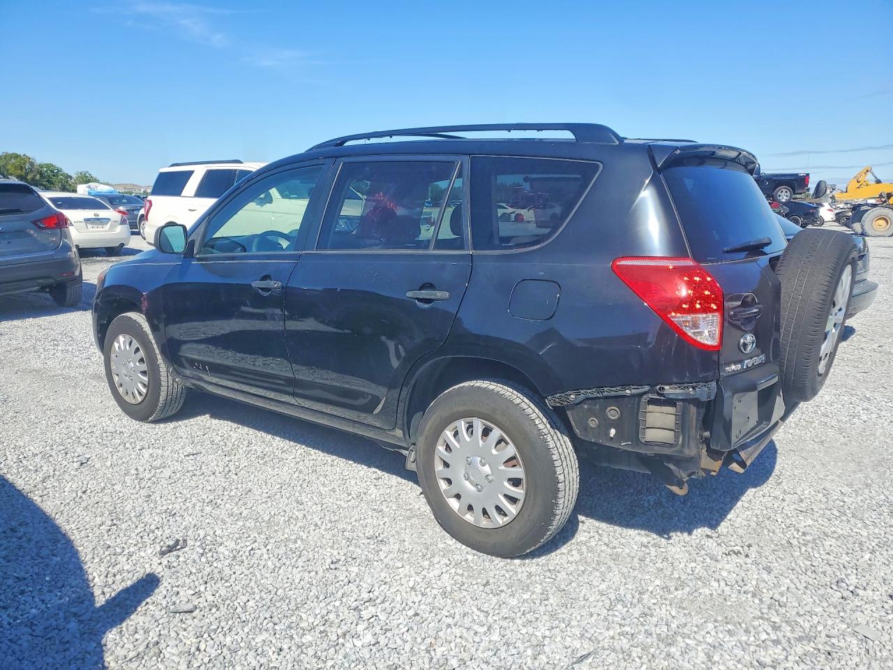 2006 TOYOTA RAV4 photo 2