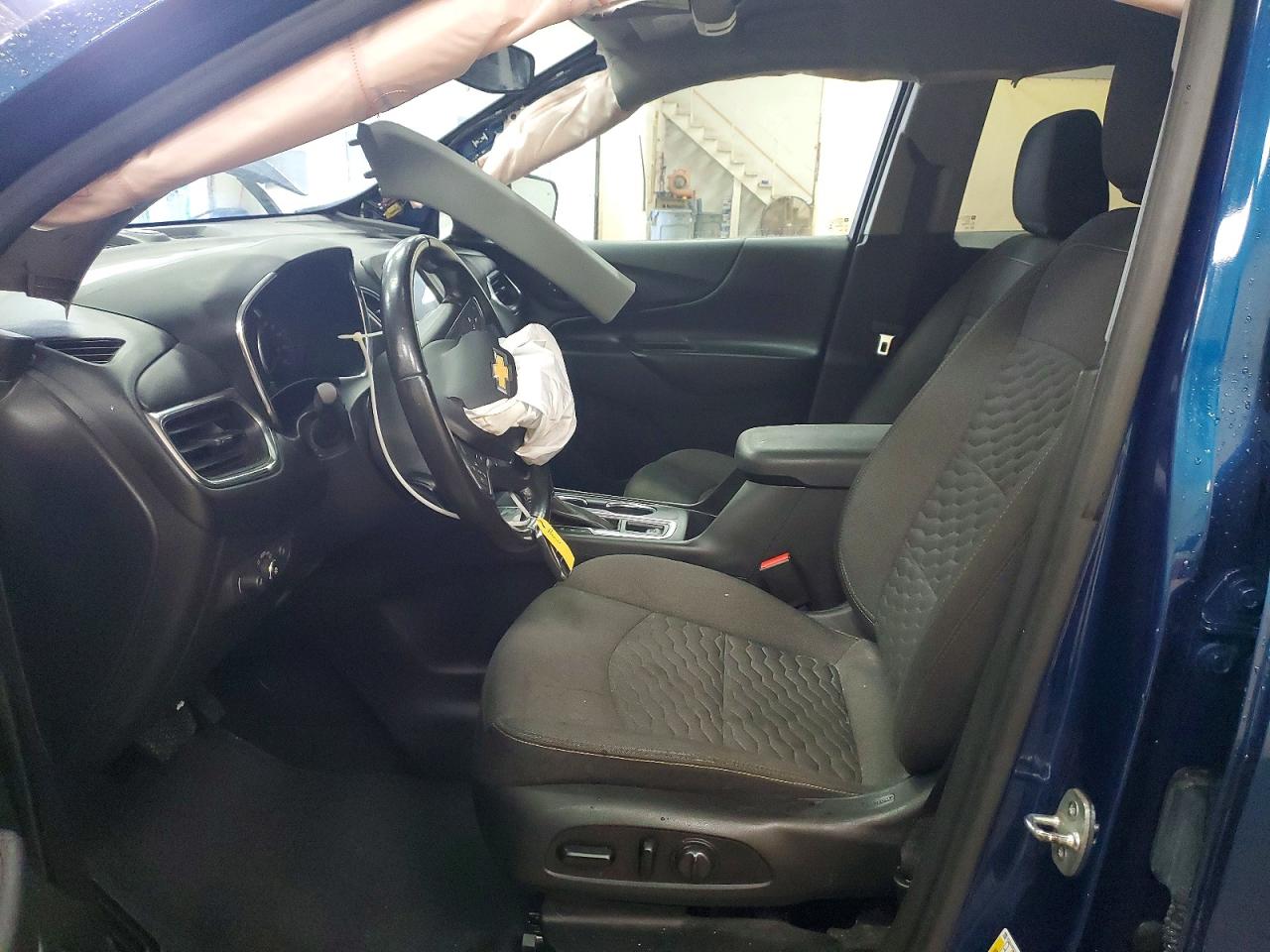 2020 CHEVROLET EQUINOX LT photo 19