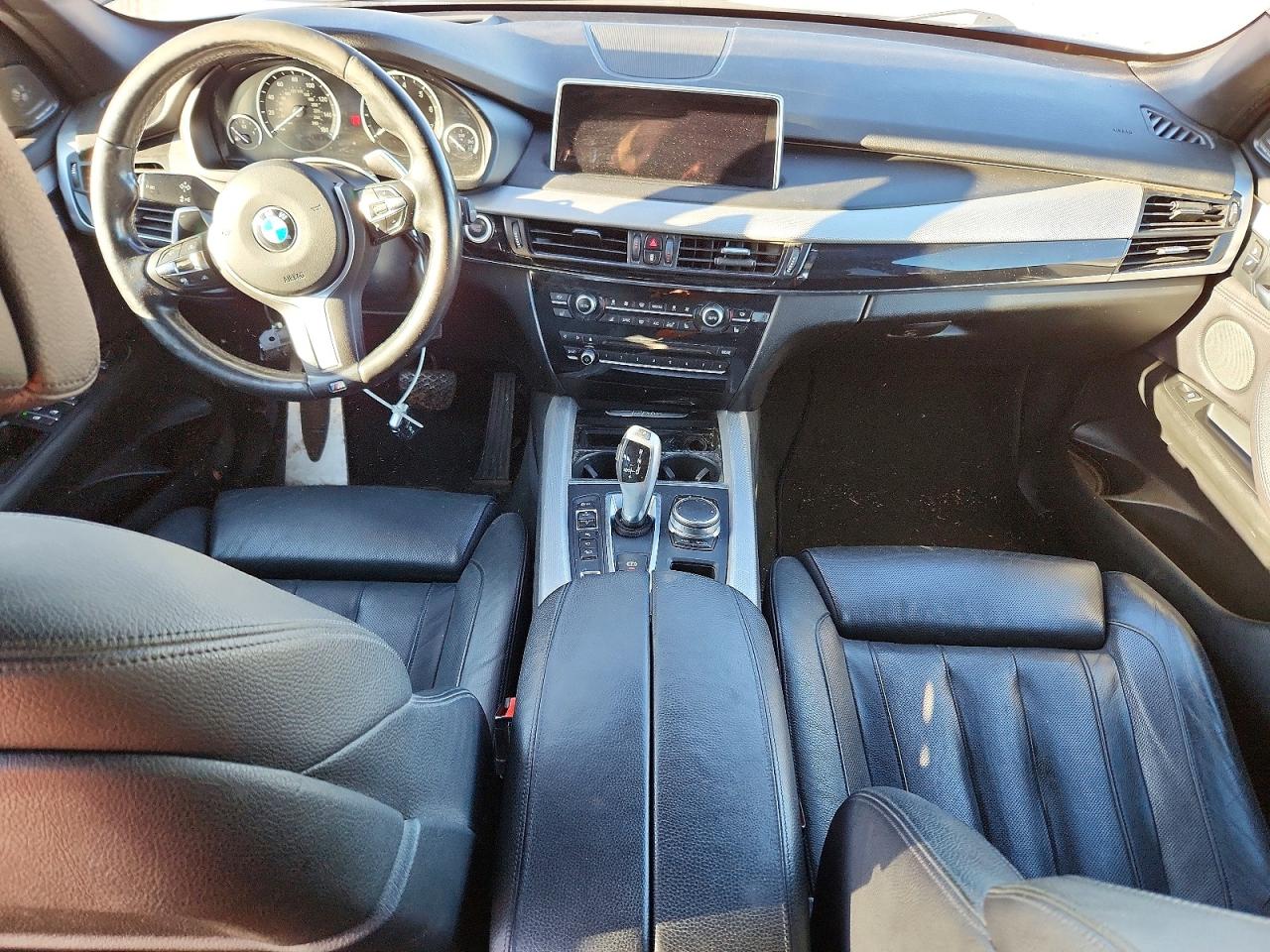2017 BMW X5 XDR40E photo 8