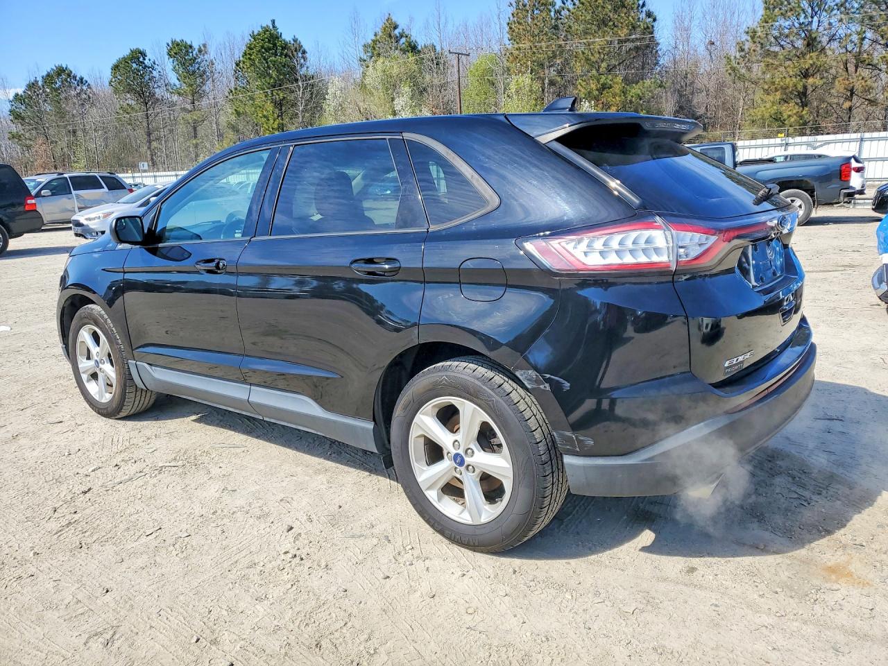 2016 FORD EDGE SE photo 4