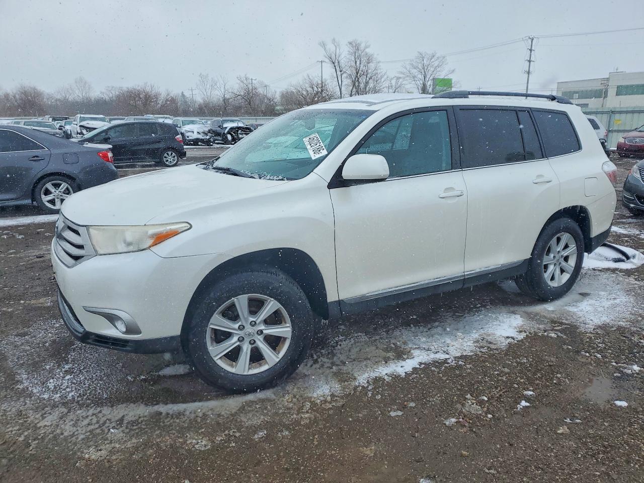 2013 TOYOTA HIGHLANDER