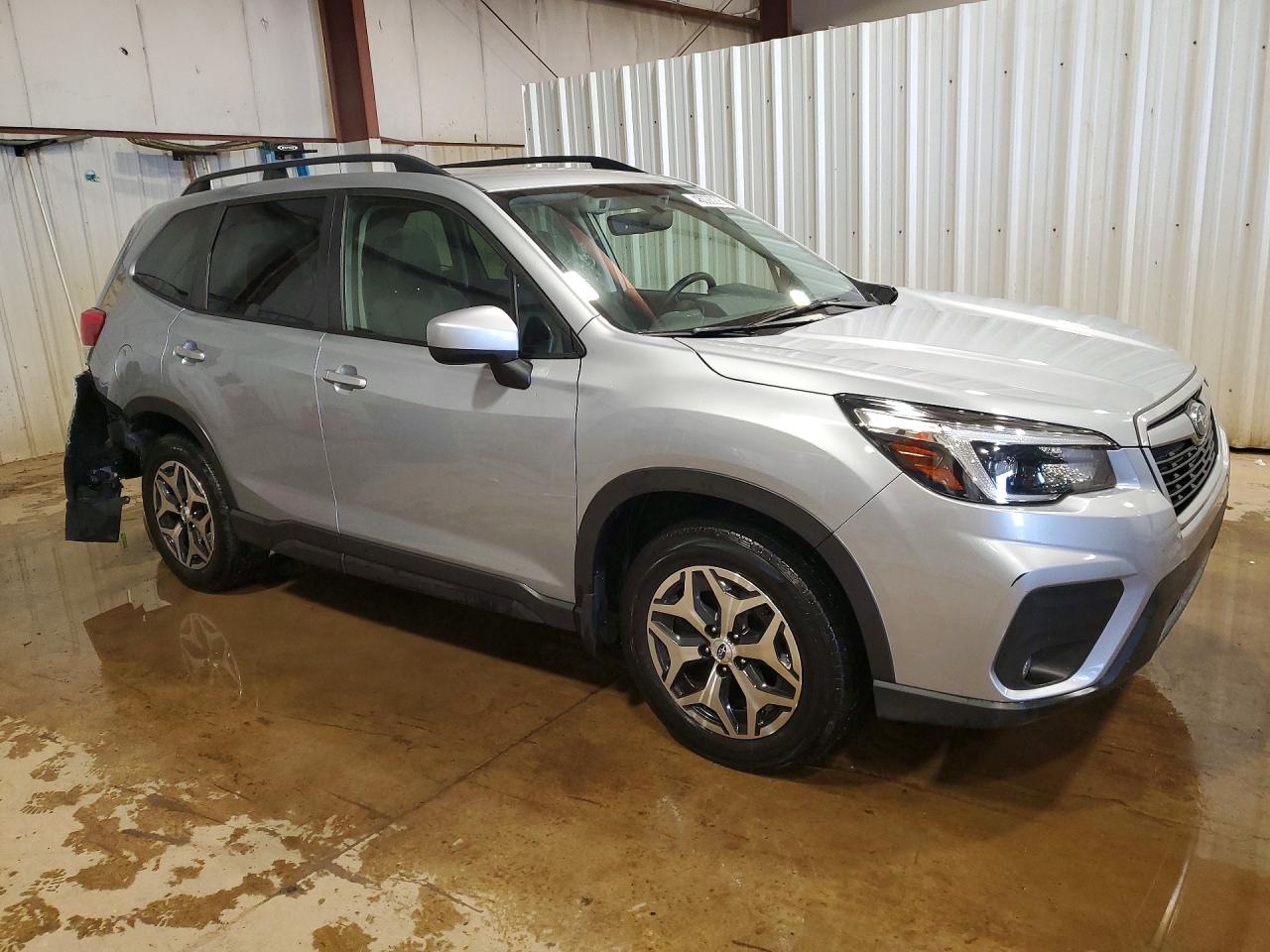 2021 SUBARU FORESTER PREMIUM photo 4