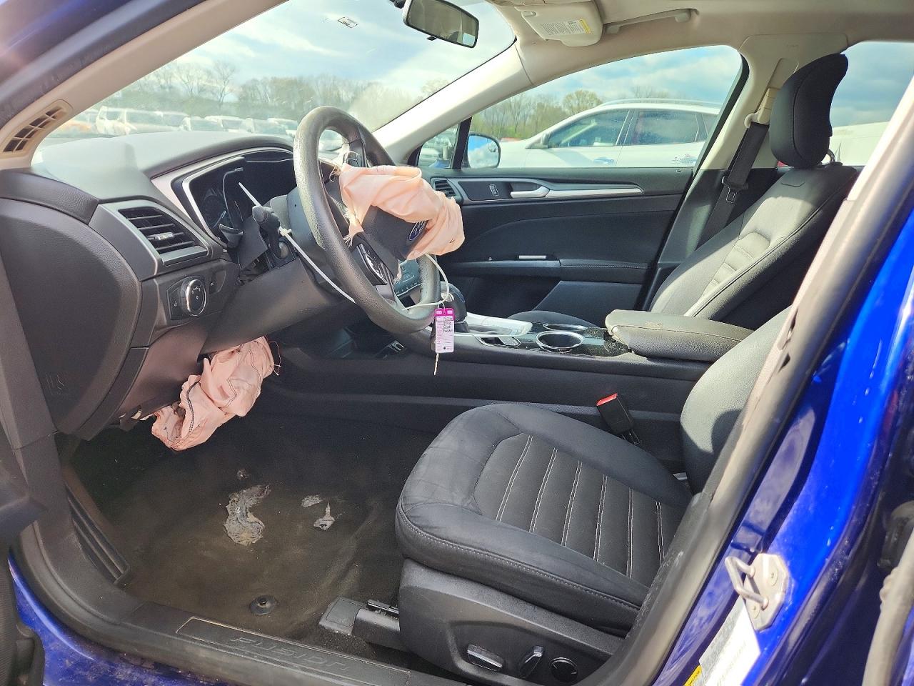 2013 FORD FUSION SE photo 13