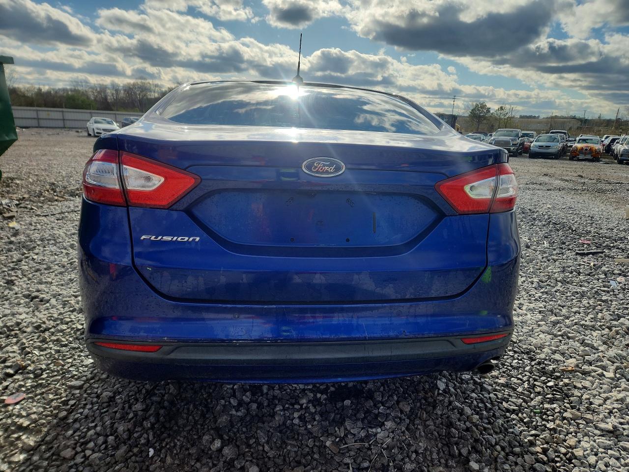 2013 FORD FUSION SE photo 11