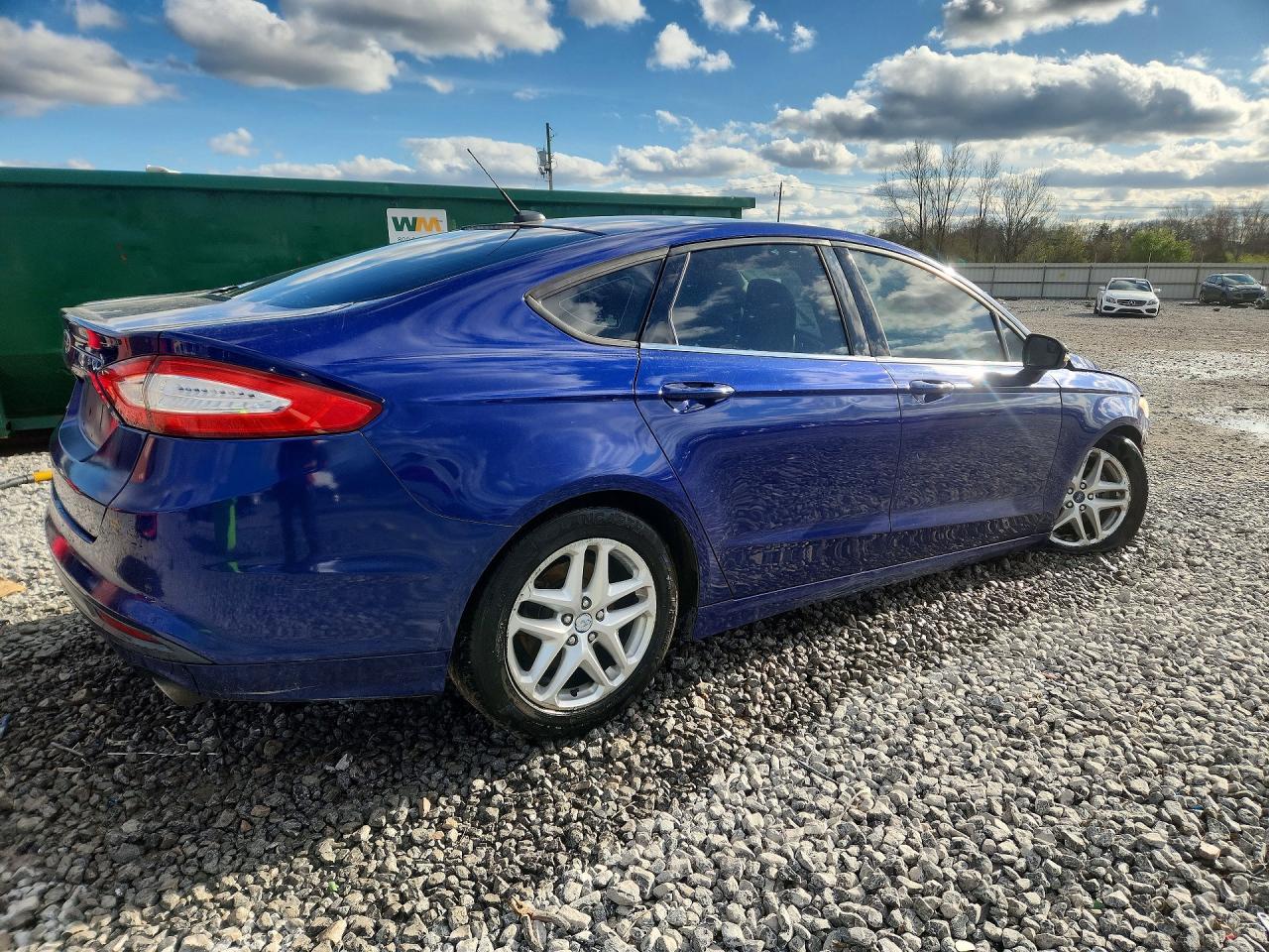 2013 FORD FUSION SE photo 5