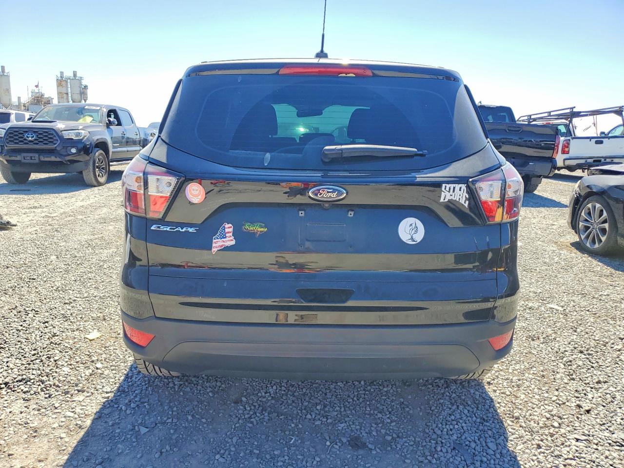 2017 FORD ESCAPE S photo 6