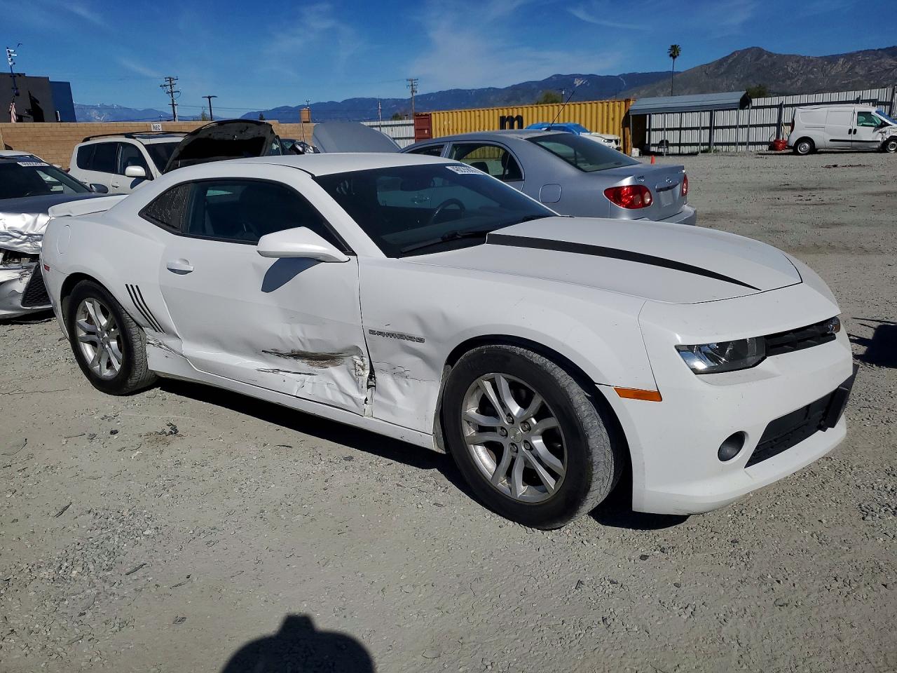 2015 CHEVROLET CAMARO photo 4
