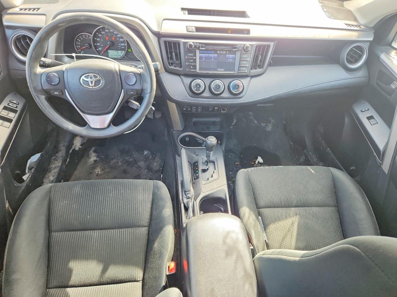 2016 TOYOTA RAV4 LE photo 15