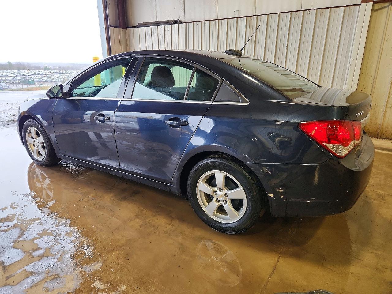 2015 CHEVROLET CRUZE LT photo 3