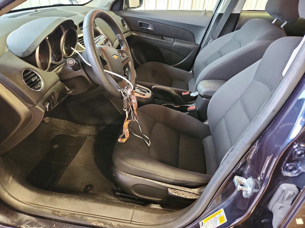 2015 CHEVROLET CRUZE LT photo 13