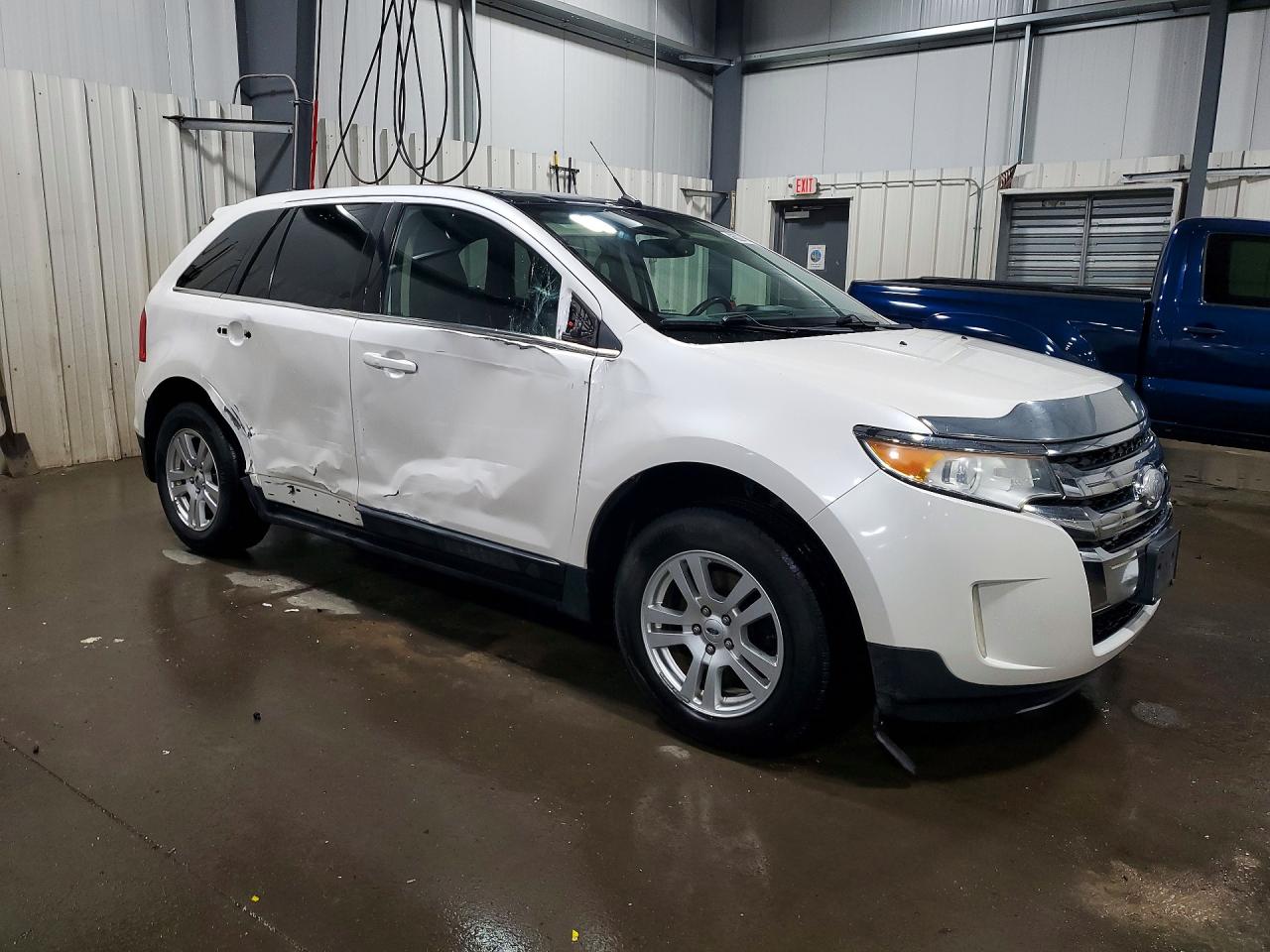 2013 FORD EDGE LIMITED photo 4