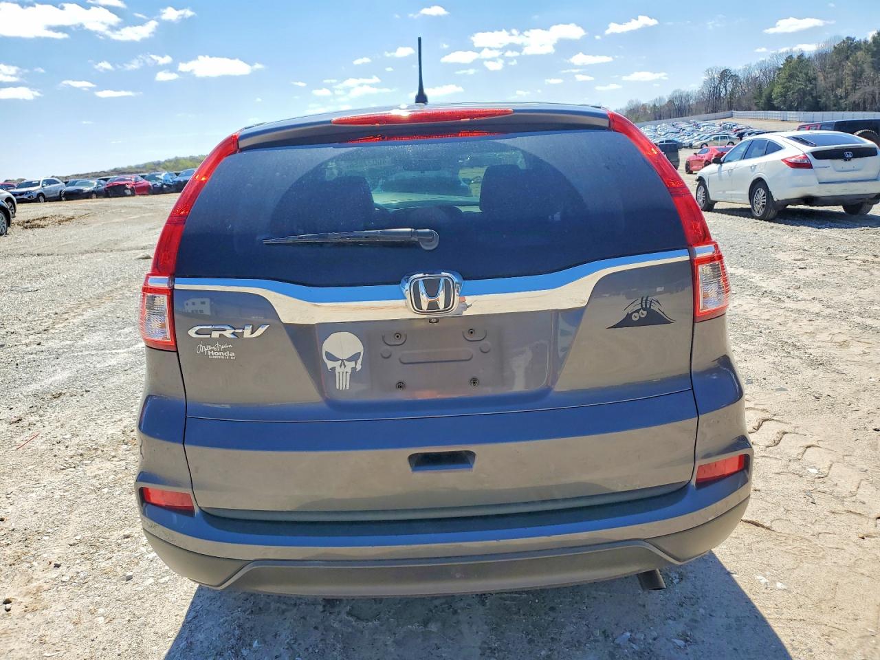2015 HONDA CR-V LX photo 6