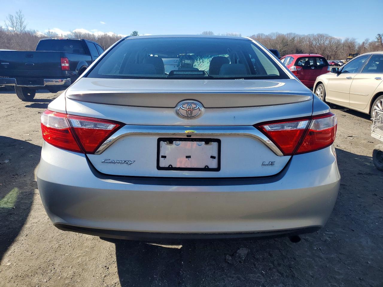 2017 TOYOTA CAMRY LE photo 11