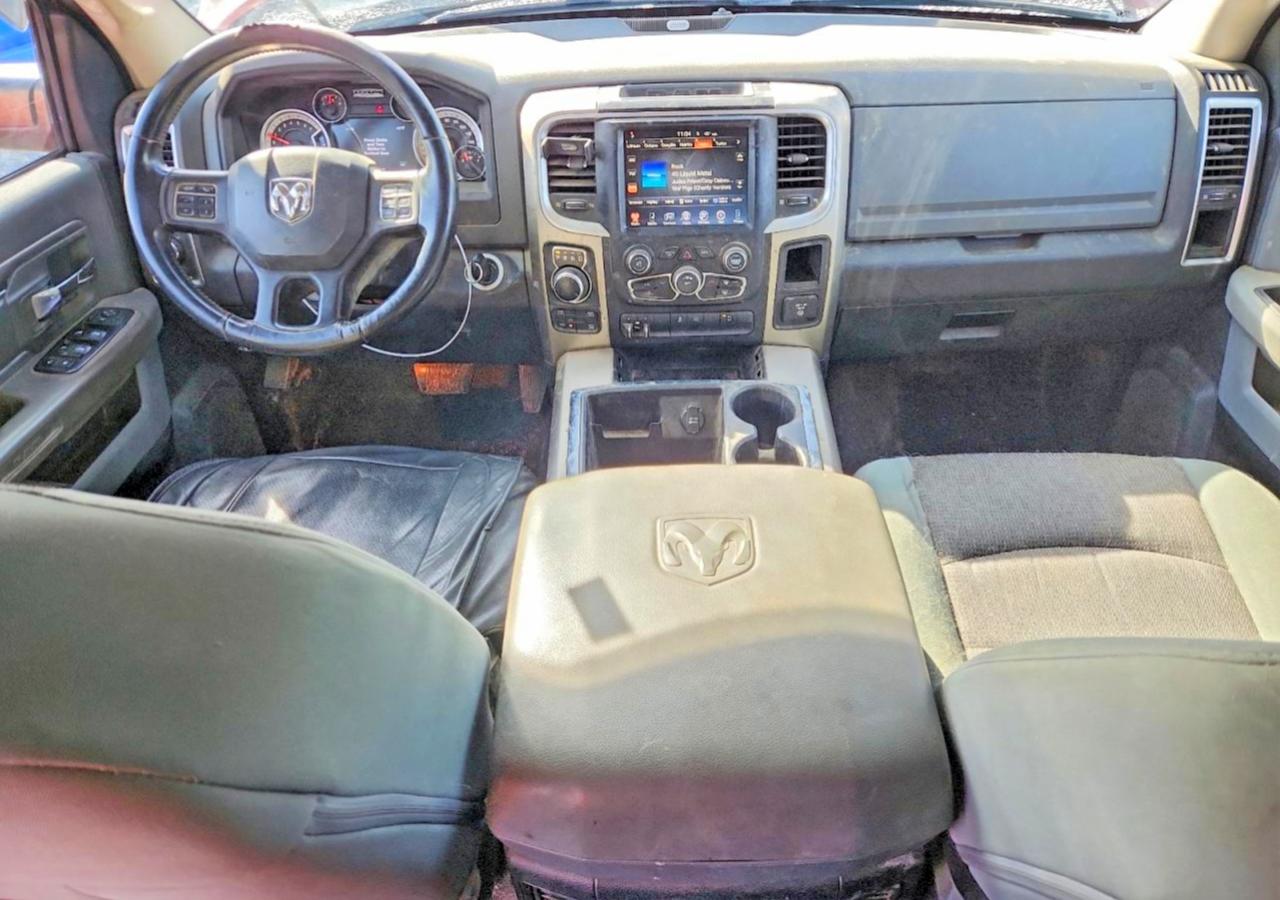 2013 RAM 1500 photo 15