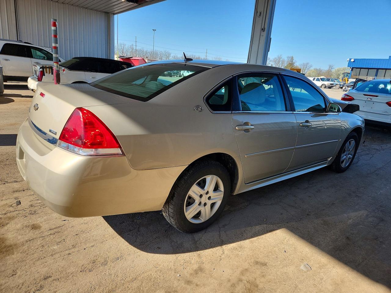 2009 CHEVROLET IMPALA LS photo 5
