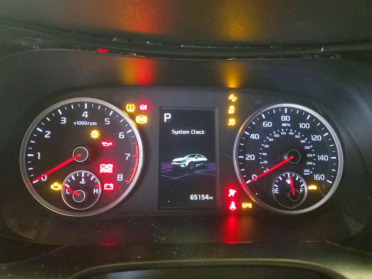 2023 KIA K5 GT photo 9