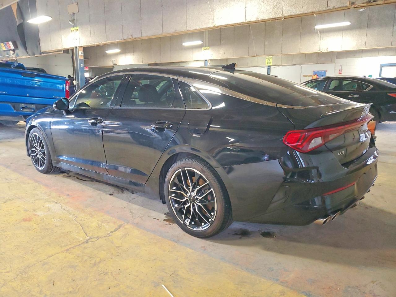 2023 KIA K5 GT photo 2