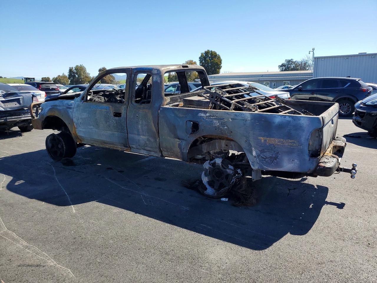 2002 TOYOTA TACOMA V6 photo 4