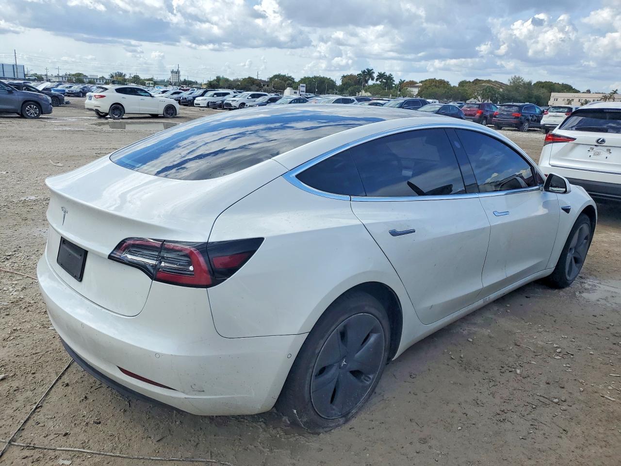 2020 TESLA MODEL 3 photo 5