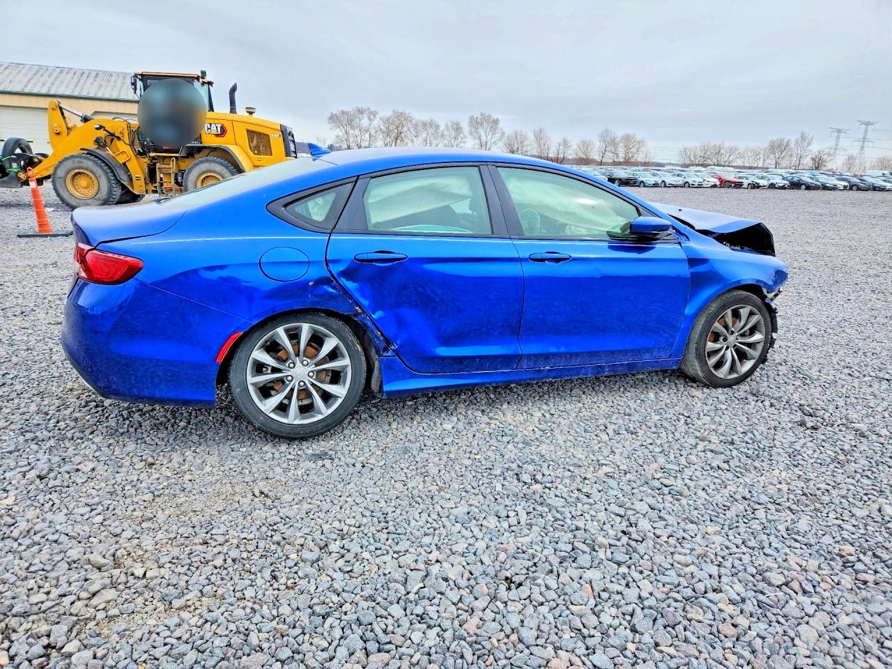 2015 CHRYSLER 200 S photo 5
