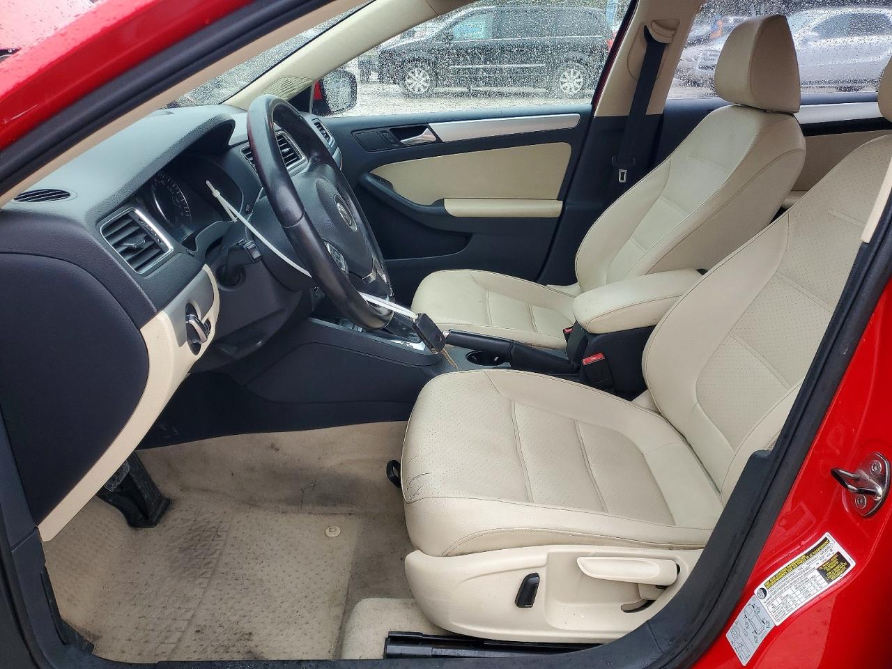 2014 VOLKSWAGEN JETTA SE photo 13