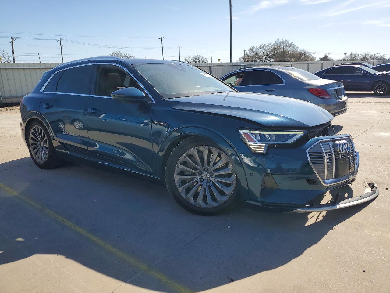 2019 AUDI E-TRON PRESTIGE photo 7