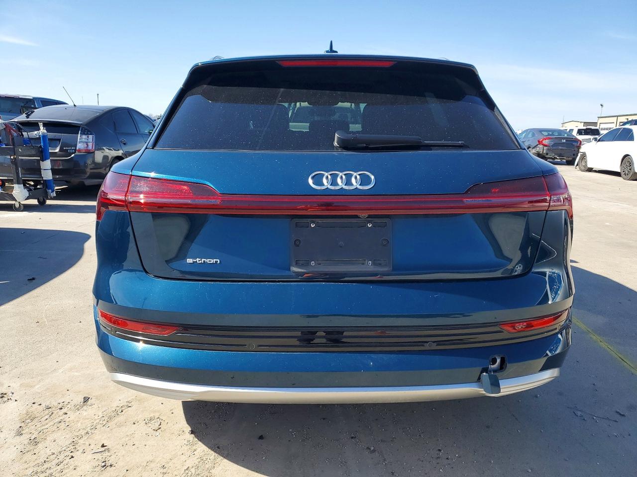 2019 AUDI E-TRON PRESTIGE photo 11
