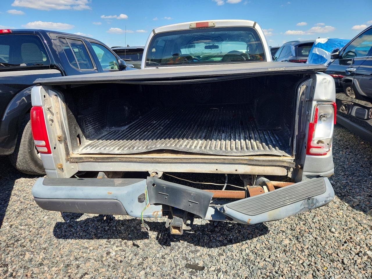 2004 DODGE DAKOTA QUAD SPORT photo 16