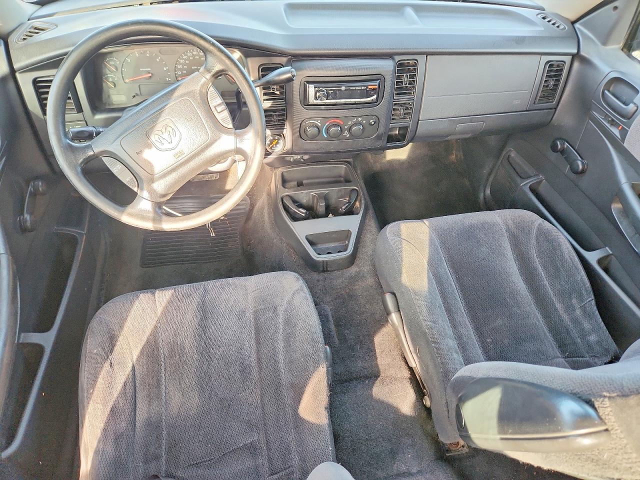 2004 DODGE DAKOTA QUAD SPORT photo 22