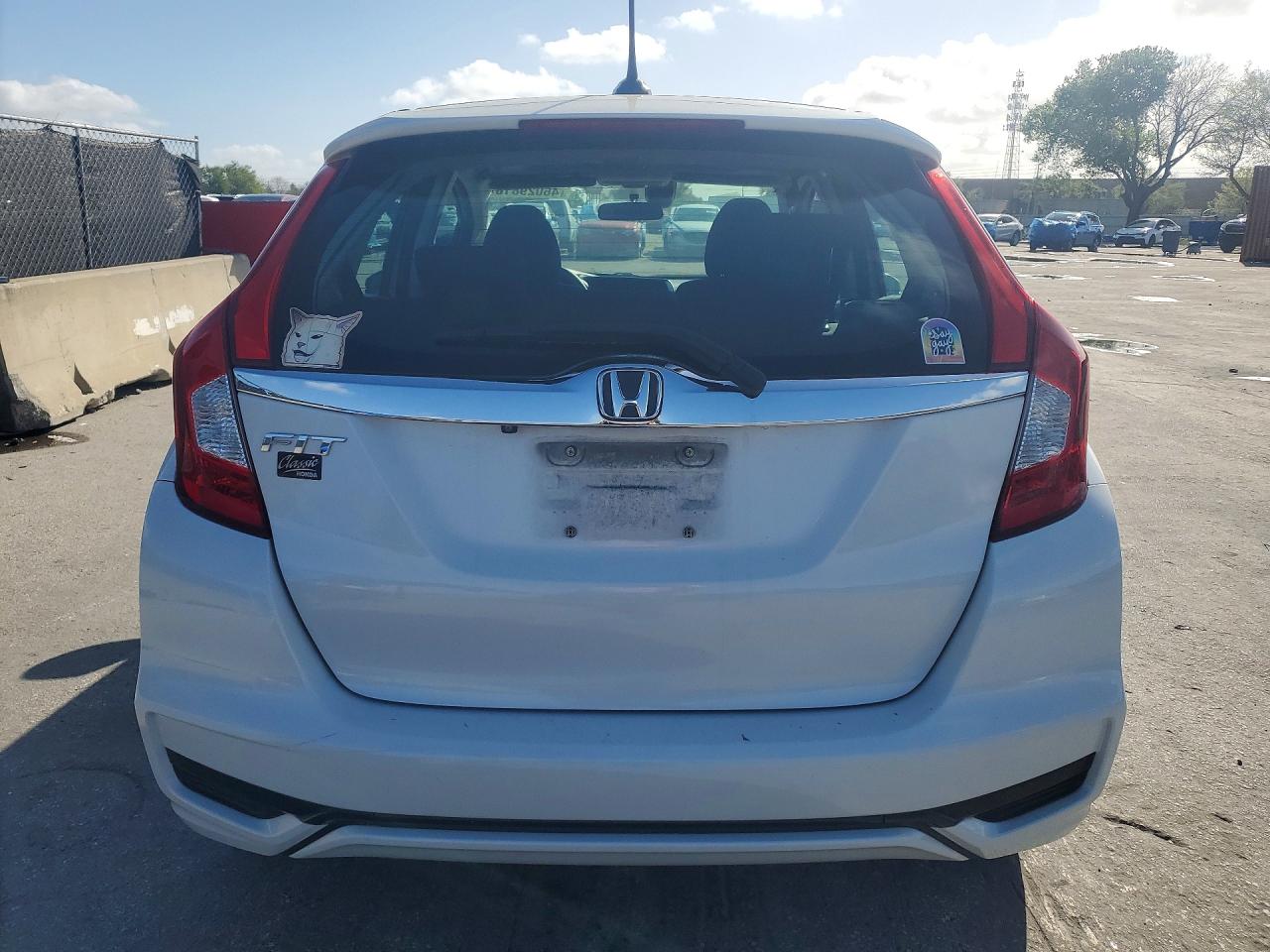 2019 HONDA FIT EX photo 11