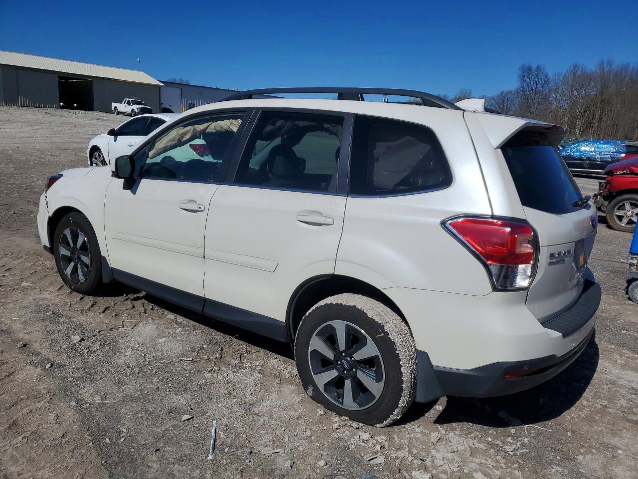 2018 SUBARU FORESTER 2.5I LIMITED photo 3