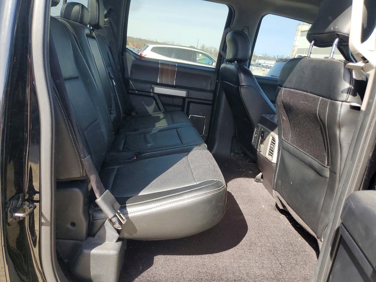2016 FORD F150 SUPERCREW photo 28