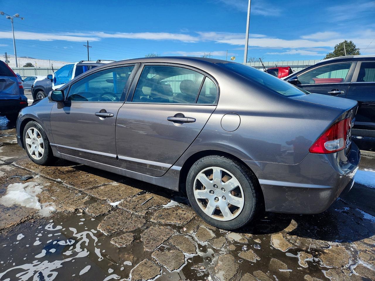 2011 HONDA CIVIC LX photo 3