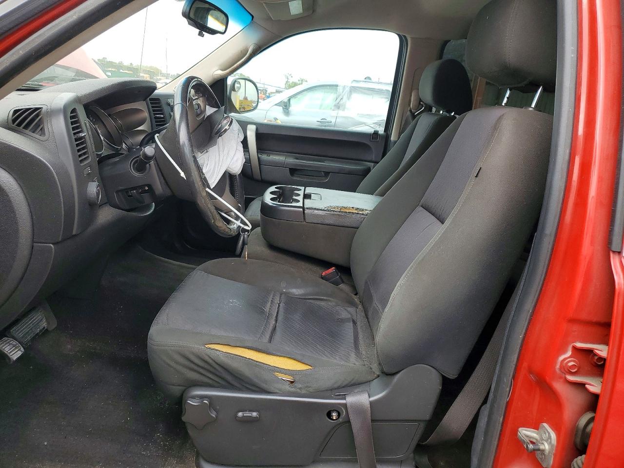 2011 GMC SIERRA C1500 SLE photo 7