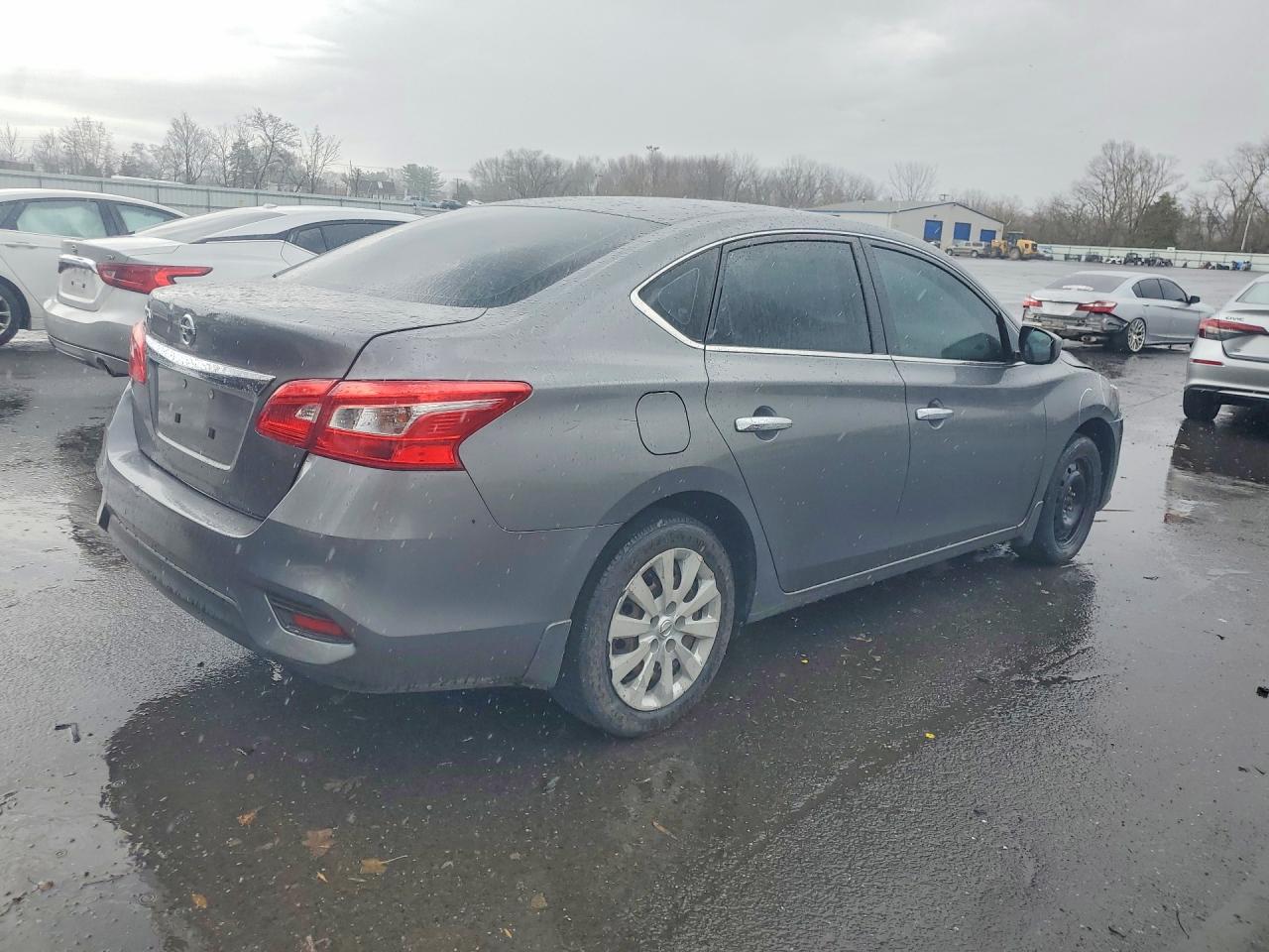 2019 NISSAN SENTRA S photo 5