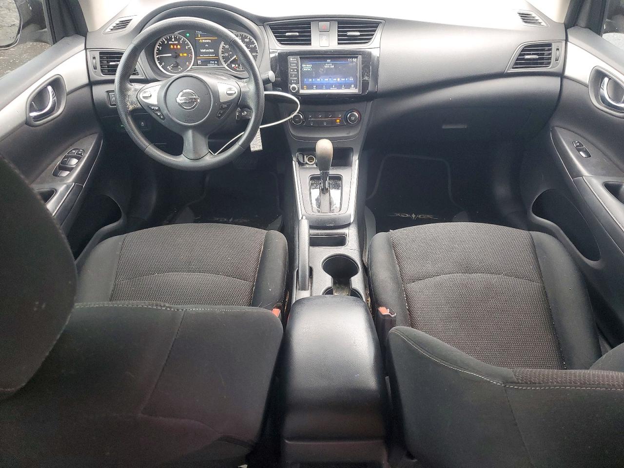2019 NISSAN SENTRA S photo 15